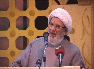 الشيخ محمد يزبك يهنئ بتحرير الزوار اللبنانيين من أعزاز