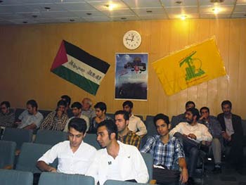 ندوة في جامعة الطباطبائي في طهران دعماً لاطفال فلسطين