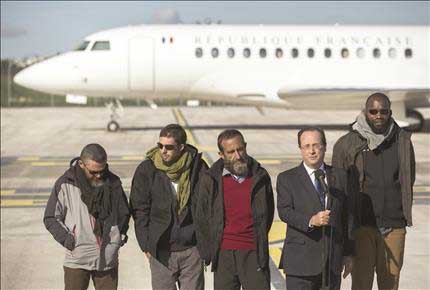 النيجر: الرهائن الفرنسيون يعودون إلى بلادهم