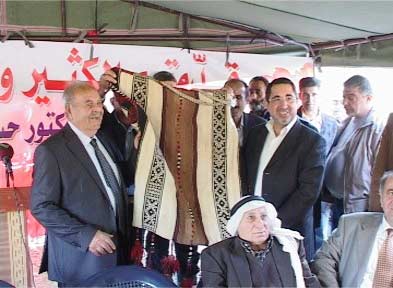 الحاج حسن: لبنان ينجو من تخبط سياسات البعض العشوائية على كل الأصعدة