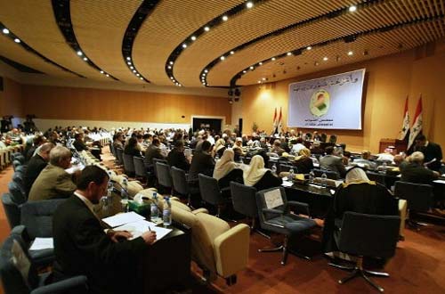 العراق.. عشرات القتلى بتفجيرات واشتباكات
