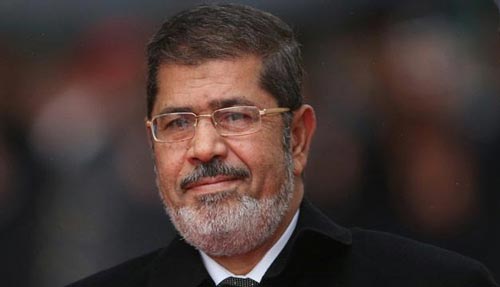 مصر.. الرئيس يمدد تفويض وزير الدفاع بإعلان التعبئة