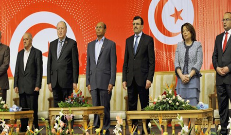 تونس: القوى السياسية ترسم الحلّ