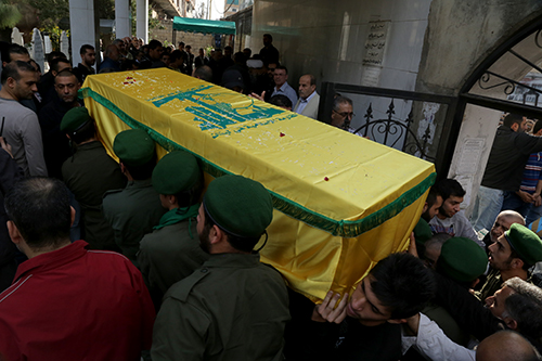 جماهير المقاومة شيّعت ثلّة من شهداء تفجير السفارة الايرانية