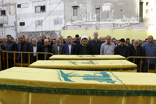 جماهير المقاومة شيّعت ثلّة من شهداء تفجير السفارة الايرانية