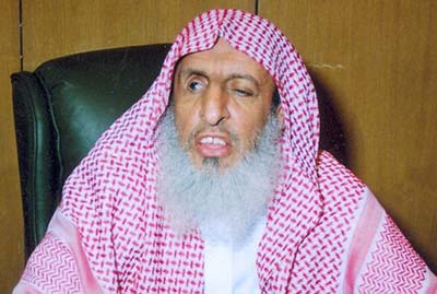 مفتي السعودية: منع المرأة من قيادة السيارة &rsquo;حماية من الشر&rsquo;