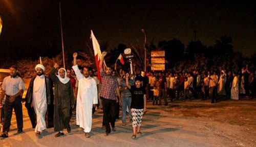 
دعوة إلى تصعيد الحراك البحریني تنديداً بالاعتداء على النساء