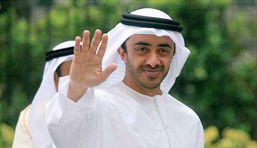 وزير خارجية الإمارات يصل طهران لبحث تطورات المنطقة