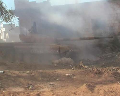 الجيش السوري يتصدى للمسلحين في بلدة معترم بريف ادلب