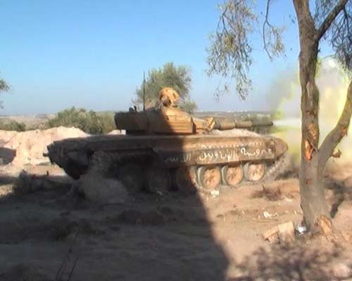 الجيش السوري يتصدى للمسلحين في بلدة معترم بريف ادلب