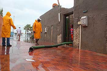 إطلاق حملة في السعودية لمساعدة المتضررين من الأمطار والسيول