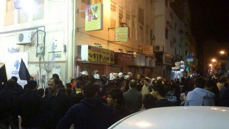 الأمن البحريني يعترض مواكب عزاء في المنامة 
