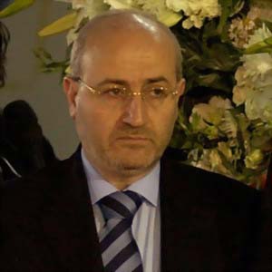 العريضي أعلن توقفه عن مهامه في تصريف الاعمال