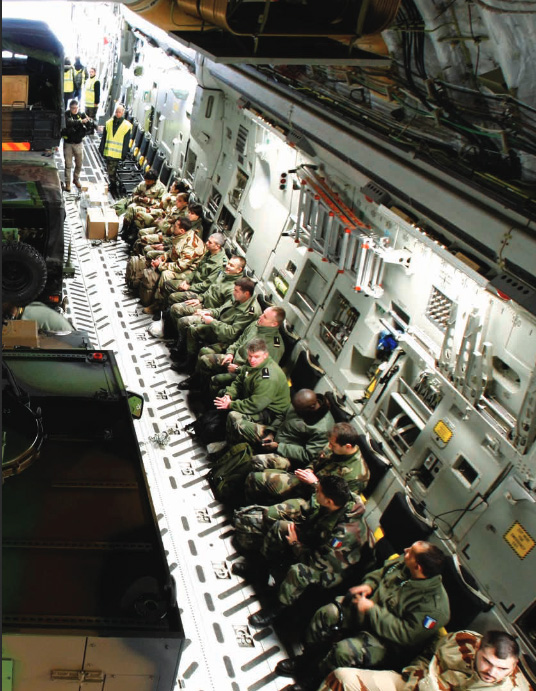 تقاسم أكبر للأعباء العسكرية من جانب حلفاء الناتو