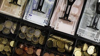 استمرار تردي الوضع الاقتصادي في منطقة اليورو