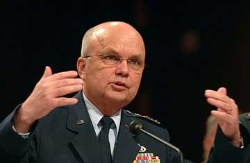 هاغل: قلق من هزائم &rsquo;المعارضة السورية المعتدلة&rsquo; 