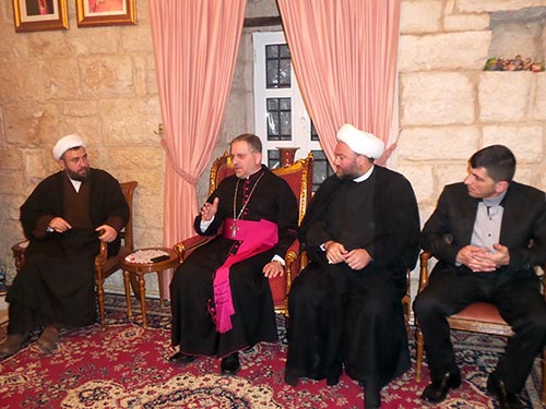 
حزب الله يهنئ المسيحيين بعيد الميلاد في جبيل