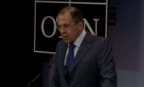 
لافروف: لعدم التدخل في الاحداث الاوكرانية
