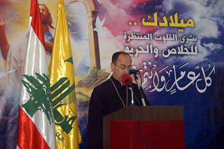 حزب الله يحتفل مع المسيحيين بالميلاد المجيد في الجنوب
