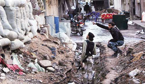 تعليق المساعدات عن المسلحين قبيل &laquo;جنيف 2&raquo;

