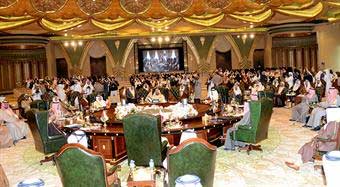 قمة الكويت تقرّ قيادة عسكرية موحدة