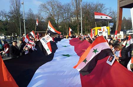 وزير الخارجية السوري يعقد مؤتمراً صحافياً في جنيف وزير الخارجية السوري يعقد مؤتمراً صحافياً في جنيف