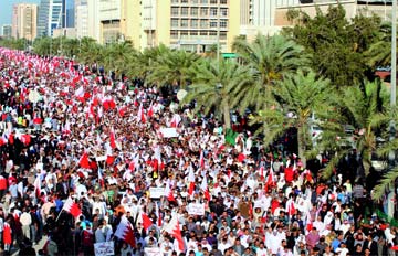 تظاهرة للمعارضة البحرينية في الذكرى الثالثة للإنتفاضة