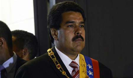 مادورو يدعو الى حوار وطني لاحتواء تصاعد الحركة الاحتجاجية