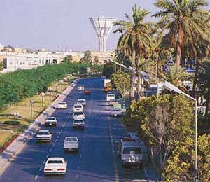 السعودية: فصل طالبتين بسبب عبارة سياسية في القطيف