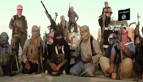 قتلى في اشتباكات بين &rsquo;داعش&rsquo; ومجموعات مسلحة أخرى