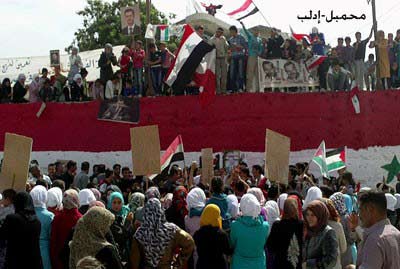 مسيرات مؤيدة للجيش السوري في مختلف المحافظات السورية