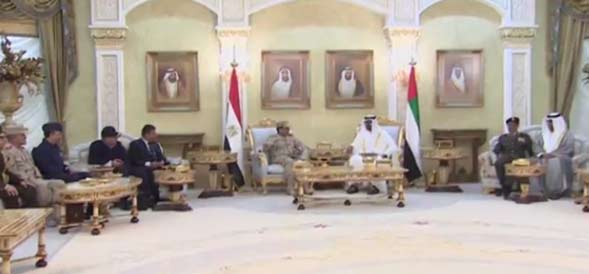 وزير الدفاع المصري يزور أبوظبي
