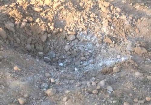 بالصور .. سقوط 3 صواريخ على بلدة اللبوة