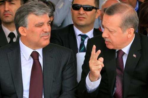 غول: &rsquo;نموذج بوتين- ميدفيديف&rsquo; لا يناسب تركيا