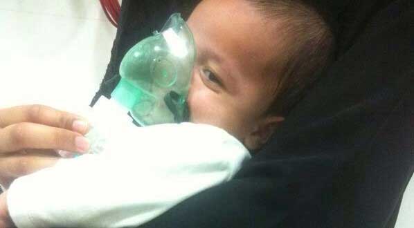 الغاز المسيل للدموع يخنق طفلاً في البحرين