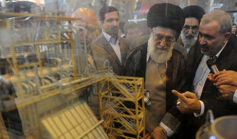 الإمام الخامنئي: عُرض علينا اليورانيوم بعدما أنتجناه 