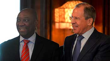 لافروف: سلطات كييف تتخذ إجراءات تخالف اتفاق جنيف