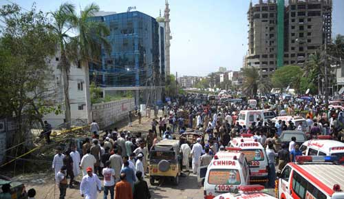 باكستان: 4 قتلى و30 جريحاً في انفجار بكراتشي