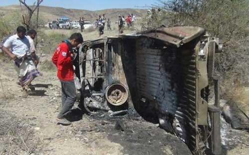 تدهور امني باليمن.. اشتباكات وقصف جوي اميركي! 