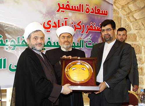 &rsquo;تجمع العلماء المسلمين&rsquo; كرّم السفير أبادي لمناسبة مغادرته لبنان