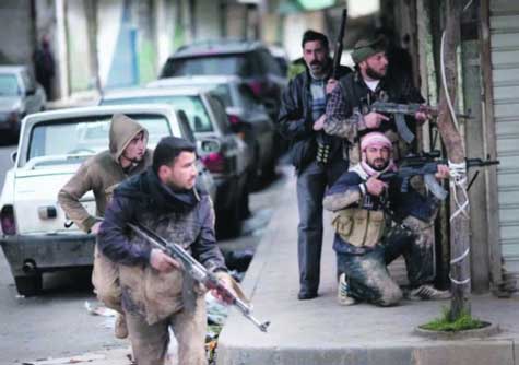 58 قتيلا في معارك بين النصرة و&rsquo;داعش&rsquo; في دير الزور