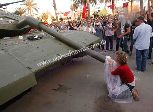 مشهدية حية لتدمير &rsquo;&rsquo;الميركافا&rsquo;&rsquo; في صيدا بعيد المقاومة والتحرير