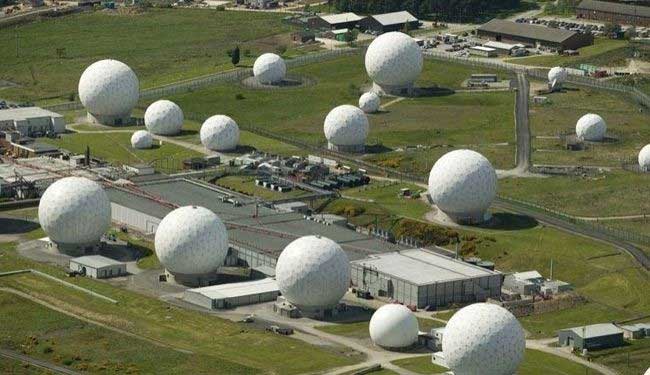 الاندبندنت: واشنطن توسّع مركز استخباراتها في بريطانيا