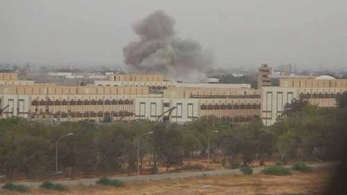 طائرات حفتر تغير على مواقع لـ&rsquo;أنصار الشريعة&rsquo; ببنغازي