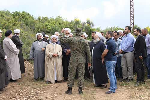 رحلة لعلماء ورجال دين الى المواقع الجهادية للمقاومة