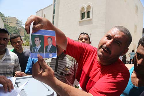 زحف سوري في لبنان لانتخاب الرئيس