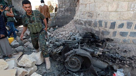 اليمن.. هجوم على مقر جهاز الأمن بالمكلا