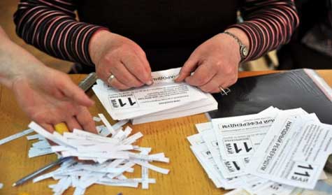 دونيتسك&rsquo;و&rsquo;لوغانسك&rsquo; تمضيان نحو الاستقلال