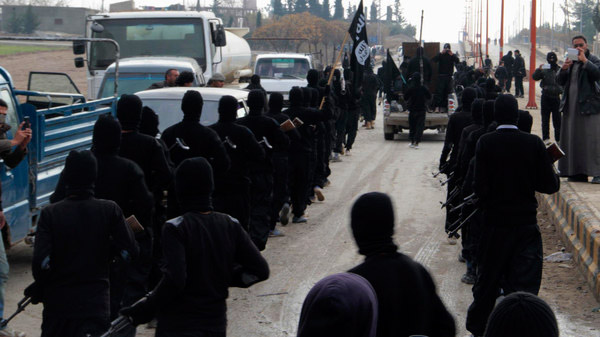 &rsquo;إسرائيل&rsquo; تتابع بقلق تعزيزات قوة &rsquo;داعش&rsquo;