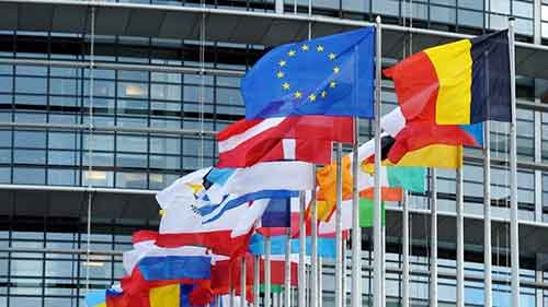 الإتحاد الأوروبي يعاقب كل من يدعم &rsquo;بوكو حرام&rsquo; أو &rsquo;جبهة النصرة&rsquo; بالمال أو الأسلحة